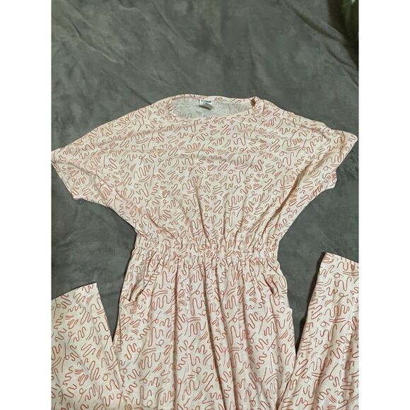 Open Edit SZ 8 Girl Pale Pink Doodle Abstract Jump Suit Long Pants Short Sleeve - Picture 4 of 7